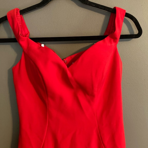 Elegant Red Prom Dress - Picture 5 of 7